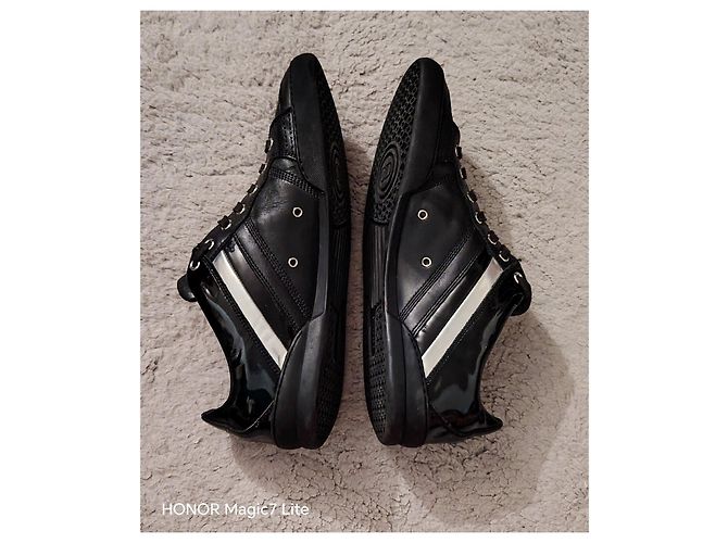 Christian Dior Sneakers Dior Homme in pelle nera e pelle verniciata - vista 10