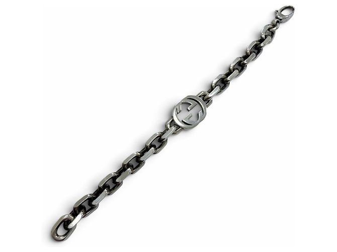 Bracciale Gucci in Argento 925 con Charm Interlocking G - vista 3
