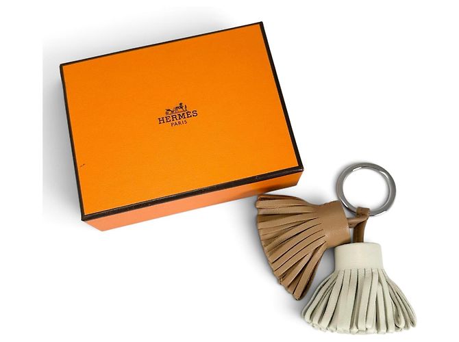 Hermès Portachiavi Hermes Carmen Unodos Agneau Milo - vista 2