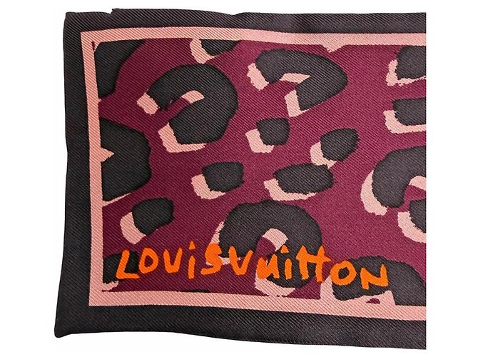 Chal de seda y piel de zorro Bordeaux Louis Vuitton - vista 8