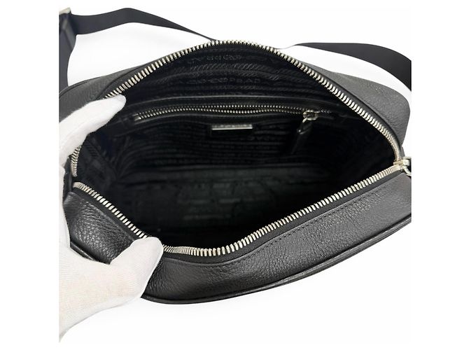 Borsa a tracolla Prada 2VH094 in pelle con logo triangolare - vista 7