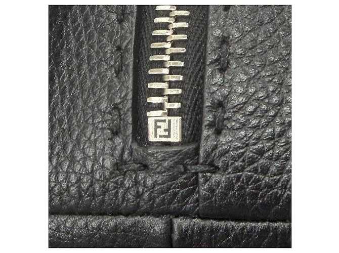 Pochette Fendi 7N0149 en cuir - vue 10