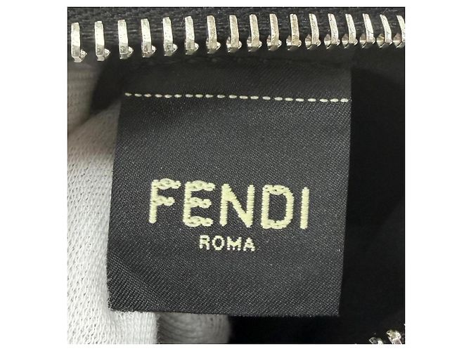 Pochette Fendi 7N0149 en cuir - vue 11