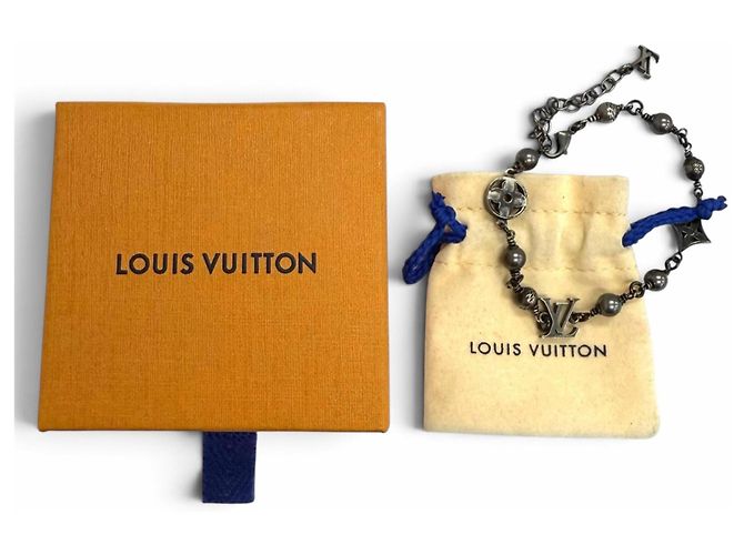 Pulseira com Pingente Gunmetal Louis Vuitton - vista 2