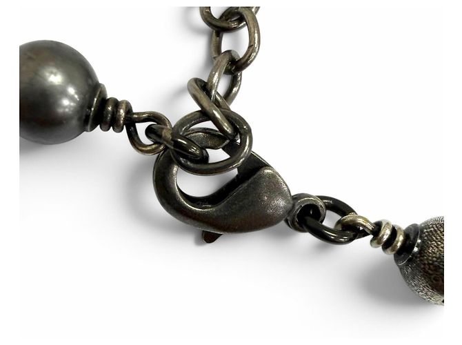 Pulseira com Pingente Gunmetal Louis Vuitton - vista 6