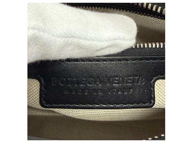 Borsa a tracolla Bottega Veneta in pelle nera - vista 12