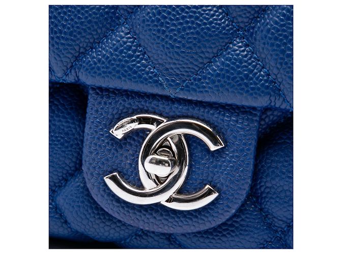 Chanel Blue Jumbo Quilted Caviar Easy Flap - vue 5