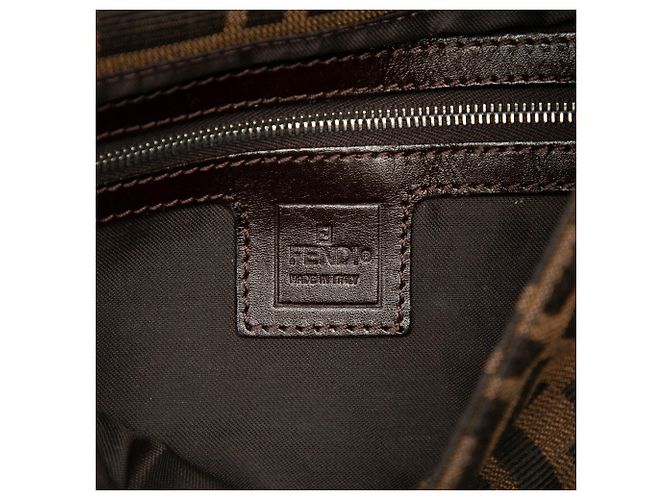 Borsa Baguette Fendi in canvas Zucca marrone - vista 5