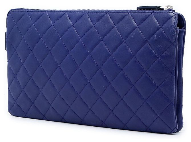Estuche Chanel Blue CC de piel de cordero acolchada con doble cremallera - vista 2