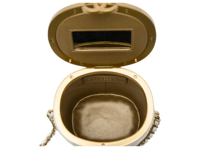 Borsa Chanel White Mini Quilted Lambskin Crown Box Bag - vista 4