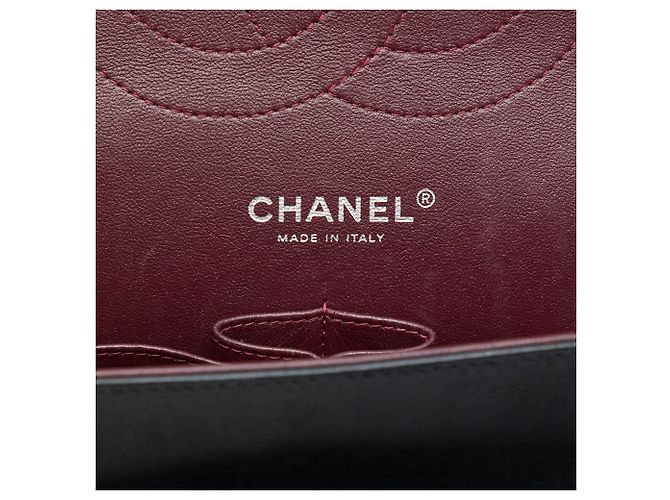 Chanel Black Jumbo Classic Lambskin Double Flap - vista 5