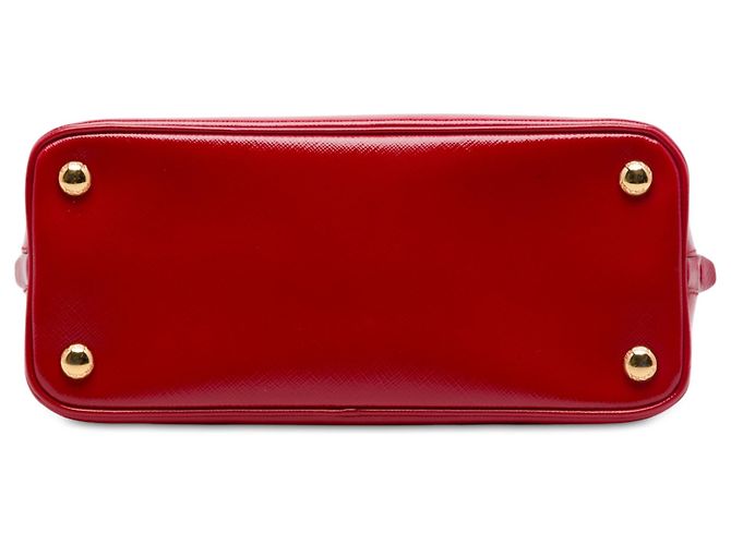 Prada Promenade Small Satchel aus Saffiano Vernice in Rot - Ansicht 3