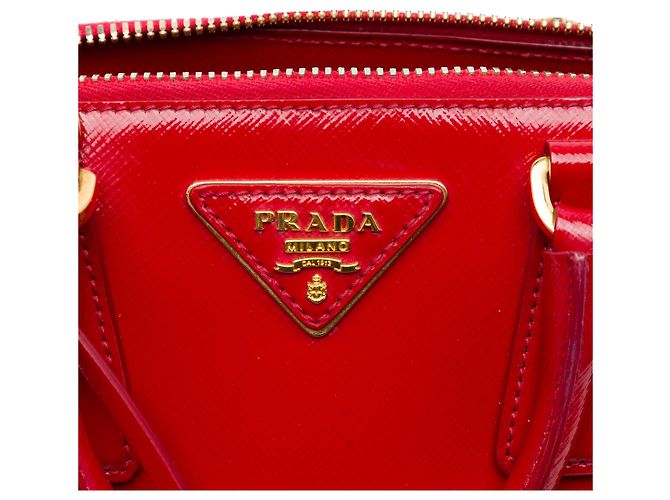Prada Promenade Small Satchel aus Saffiano Vernice in Rot - Ansicht 5