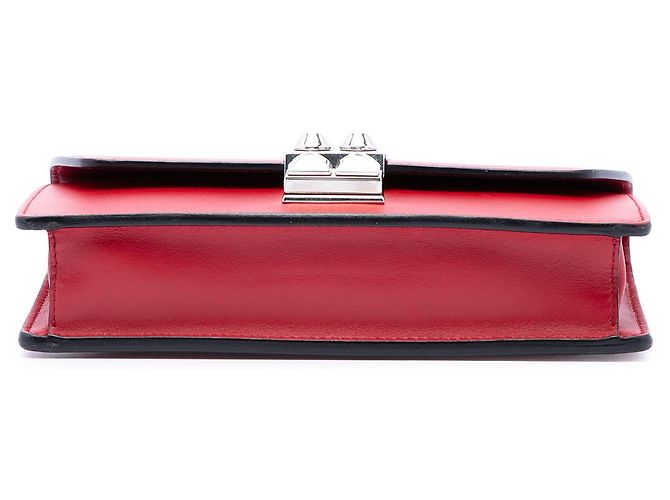 Clutch Elektra Prada in pelle di vitello rossa con borchie e catena - vista 3