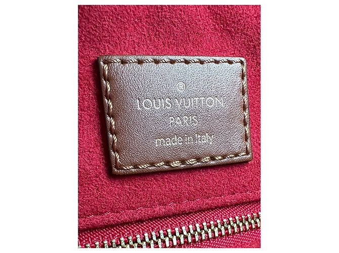 Louis Vuitton Black Monogram Giant Shearling Teddy Onthego GM - vue 5