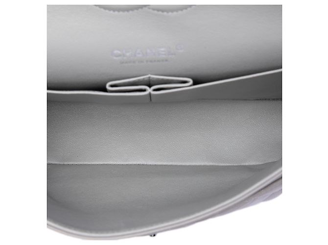 Chanel Gray Medium Classic Lambskin Double Flap - vista 4