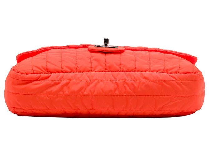 Chanel Orange Jumbo Quilted Nylon Soft Shell Flap - vue 3
