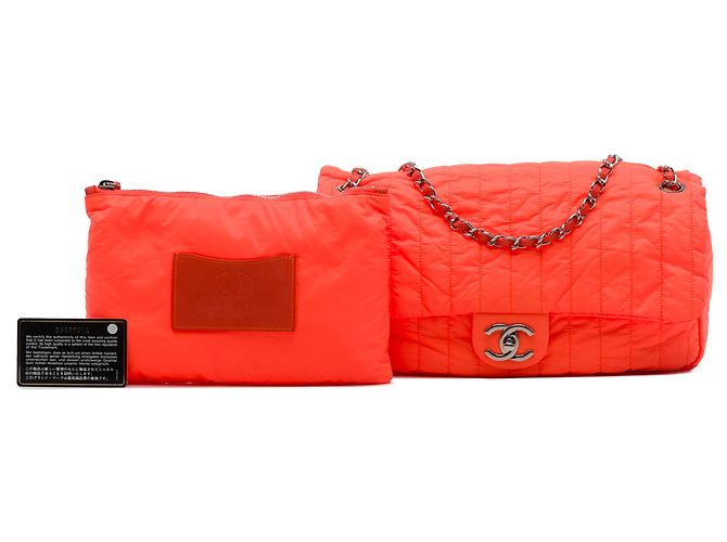 Chanel Orange Jumbo Quilted Nylon Soft Shell Flap - vue 7