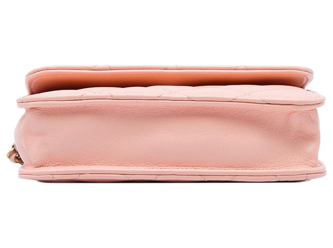 Chanel Mini Pearl Crush Clutch On Chain aus rosa Lammleder - Ansicht 3