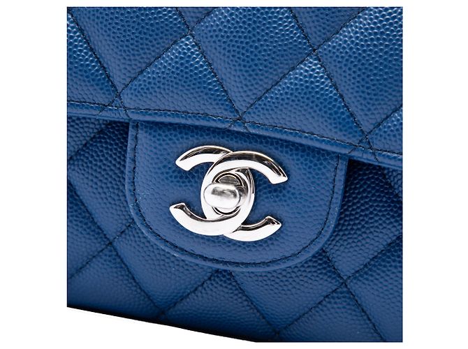 Chanel Blue Medium Classic Caviar Double Flap - vista 5