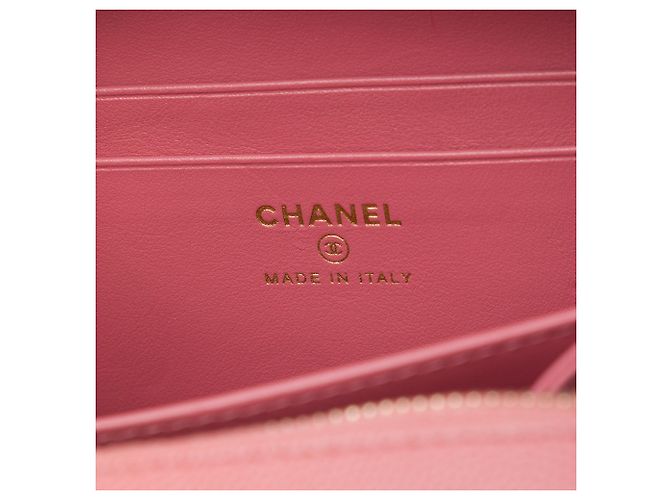 Clutch Vanity Chanel Rosa Caviar CC Filigree com Corrente - vista 5