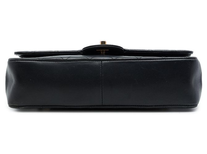 Chanel Black Medium Quilted Lambskin Double Flap - vista 3