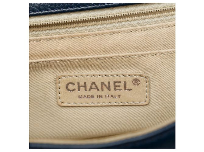 Chanel Blue Small Caviar CC Timeless Flap - vista 5