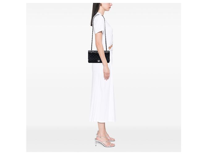 Chanel Black Medium Classic Caviar Double Flap - vista 6
