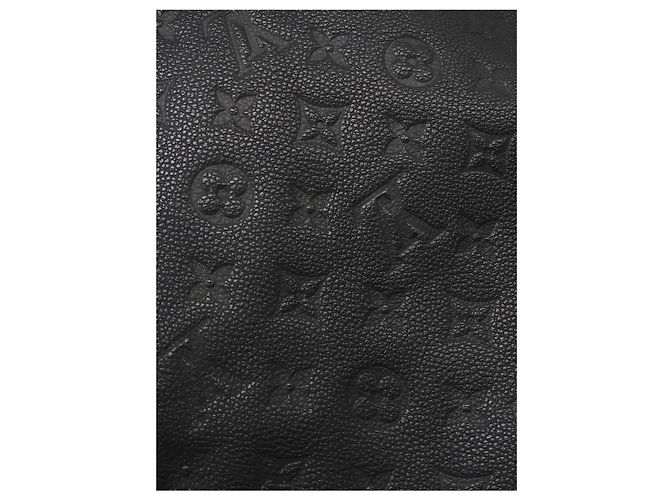 Louis Vuitton Black Monogram Empreinte Bagatelle - vista 5