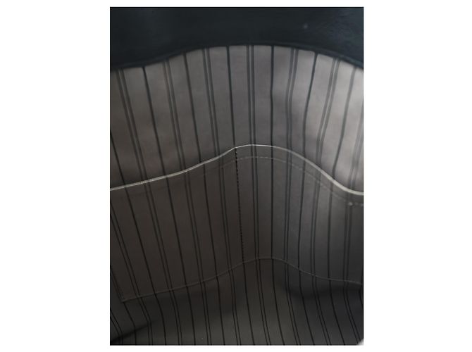 Louis Vuitton Black Monogram Empreinte Bagatelle - vista 8