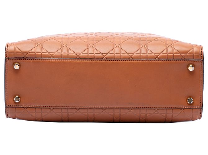Dior Brown Large Ultra Matte Calfskin Cannage Embossed Lady Dior - vista 3