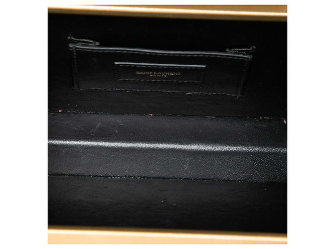 Autre Marque Saint Laurent Gold Small Metallic Grain de Poudre Monogram Kate Box Chain Crossbody - vista 4