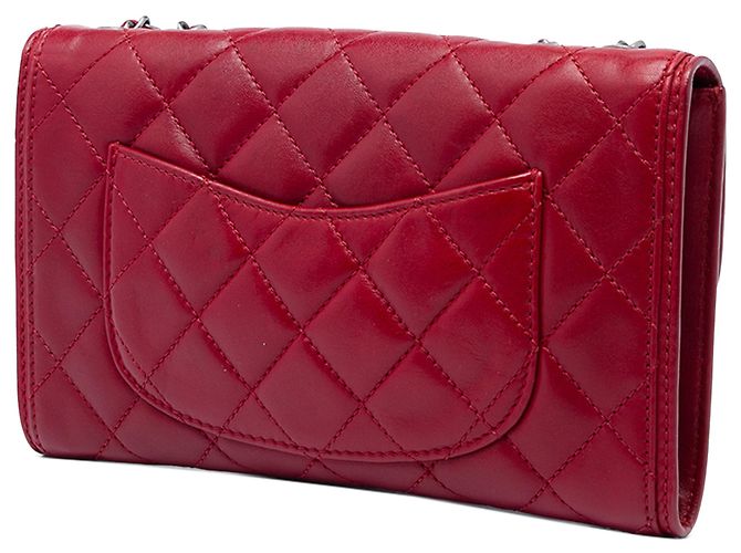 Chanel Red Small Quilted Lambskin Citizen Zip Flap - vista 2