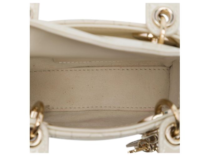 Dior White Micro Patent Cannage Lady Dior - vista 4