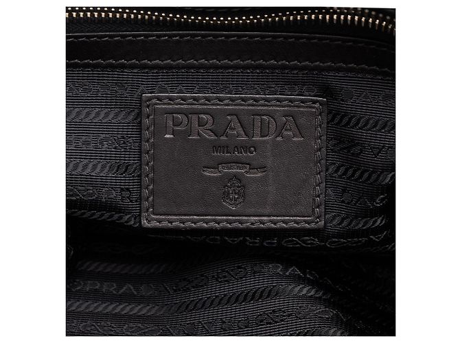 Bolsa Messenger Prada em couro de bezerro macio preto com bolso frontal, Large - vista 5