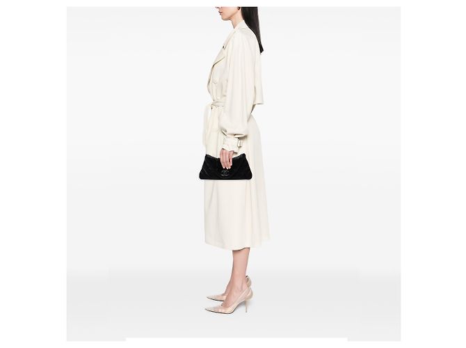 Clutch Half Moon de satén acolchado CC Small negra Chanel - vista 6