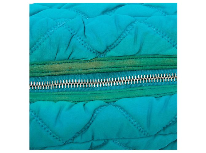 Bolsa de Ombro Chanel Blue Quilted Nylon Bubble - vista 5