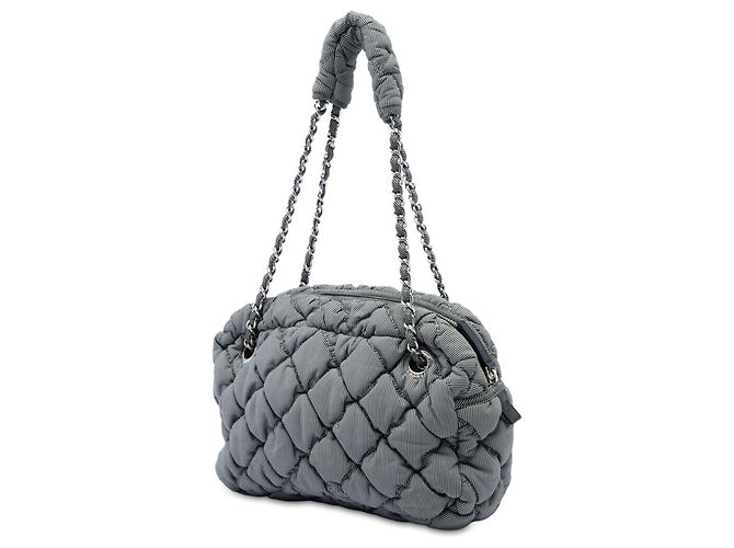 Bolso de hombro Chanel Bubble de nailon acolchado a rayas gris - vista 2
