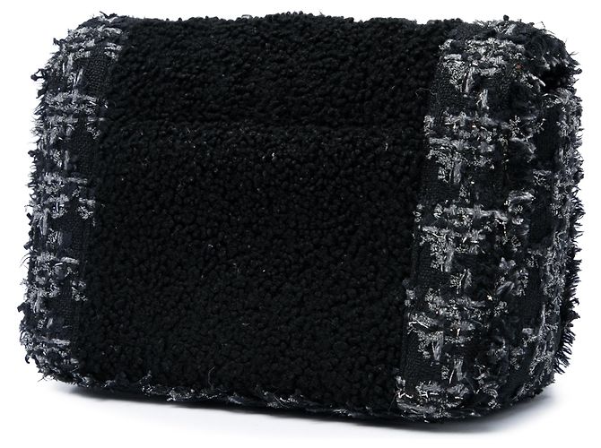 Chanel Black Medium CC Shearling and Tweed Chain Flap - vista 2