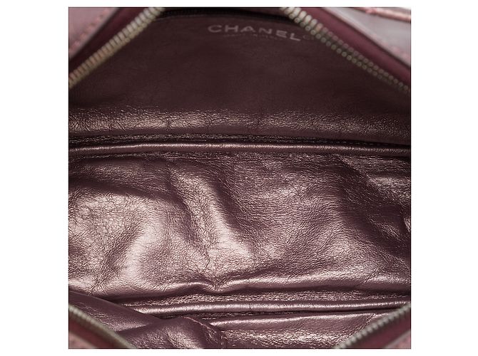 Chanel Reissue 2.55 Camera Bag aus metallischem, gestepptem rosa gealtertem Kalbsleder Medium - Ansicht 4