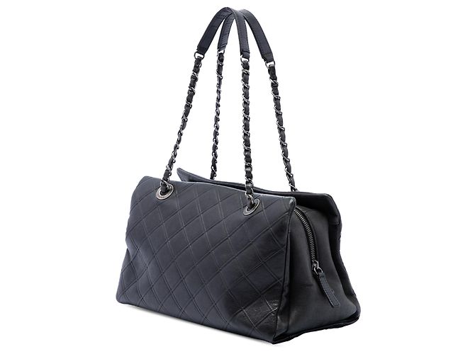 Borsa Shopping Chanel Large CC Diamond in vitello embossed nero con zip - vista 2
