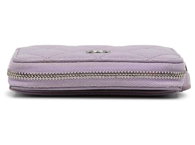 Monedero compacto con cremallera Chanel Purple CC Quilted Caviar - vista 3