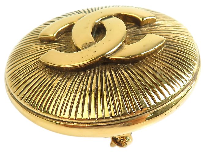 Spilla rotonda Chanel Gold CC placcata oro - vista 8
