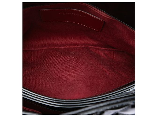 Borsa Bowling Just Mademoiselle Chanel in vernice matelassé nera Large - vista 4