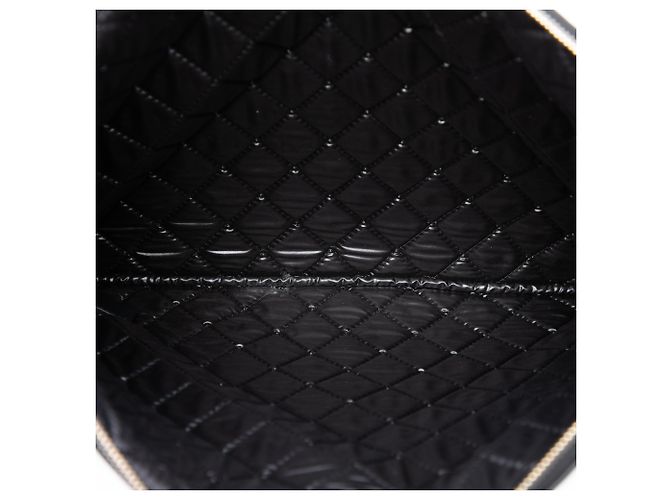 Chanel Black Large Quilted Caviar Boy O Case Clutch - vista 4
