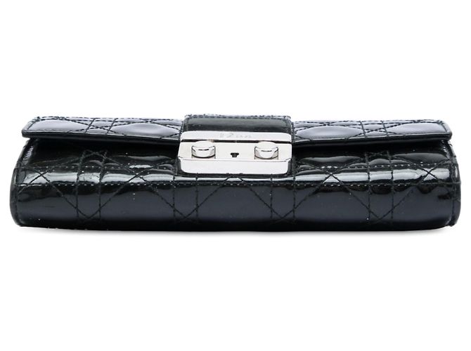 Dior Miss Dior Wallet on Chain aus schwarzem Lackleder Cannage - Ansicht 3