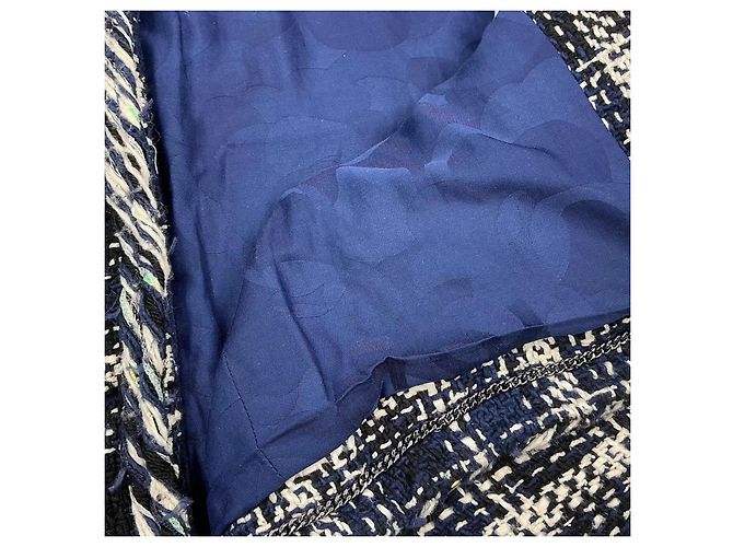 Chanel Tweedjacke in Blau Weiß Schwarz - Ansicht 10