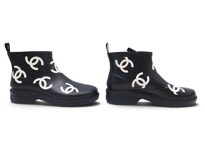 NEW CHANEL SHORT RAIN BOOTS G45076 MULTI LOGO CC 38 - view 3