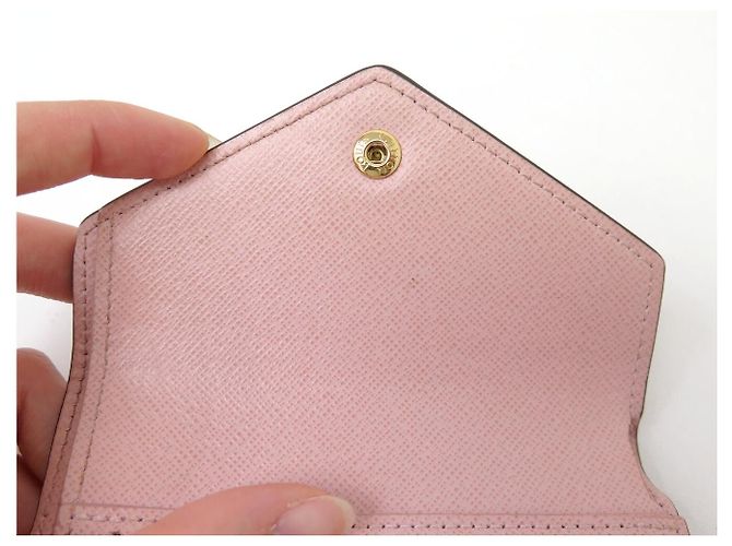 PORTAFOGLIO LOUIS VUITTON VICTORINE TOILE DAMIER EBENE E PELLE ROSA - vista 11