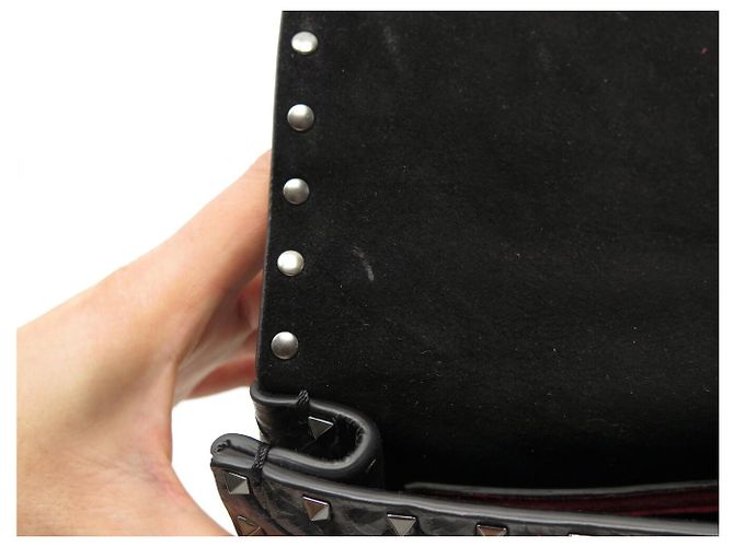 BOLSA VALENTINO ROCKSTUD SPIKE EM COURO PRETO COM PREGOS 7W2B0122NAP - vista 11